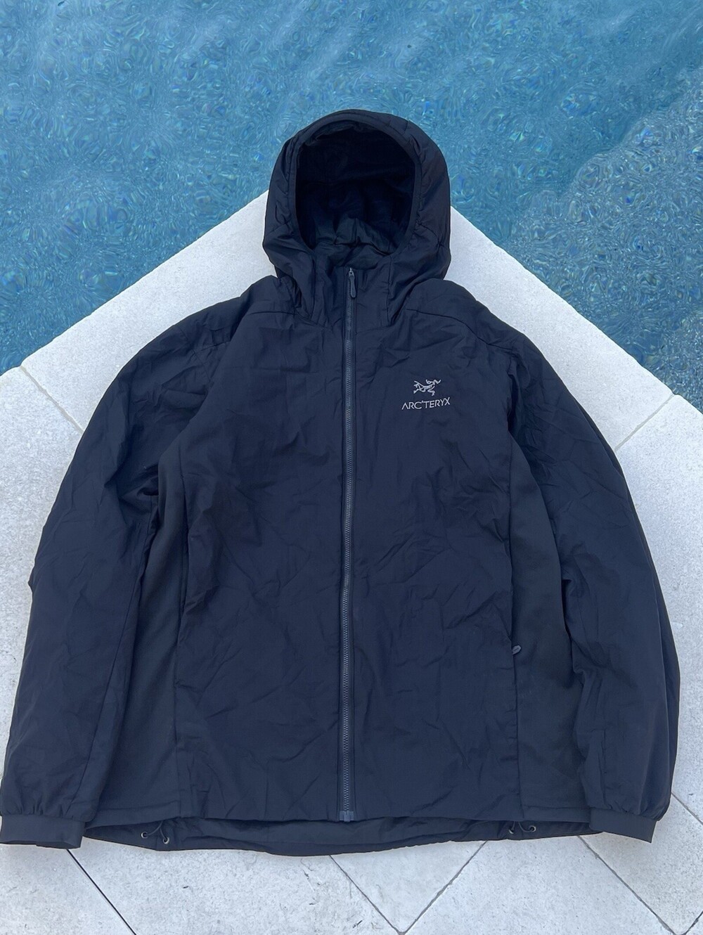 Arcteryx Atom LT Hoody Mens Large Black Insulated Full Zip Jacket 2023 Mint